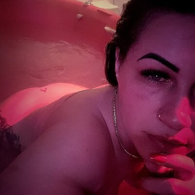 Floripagataaa Female Gape Nude Cam