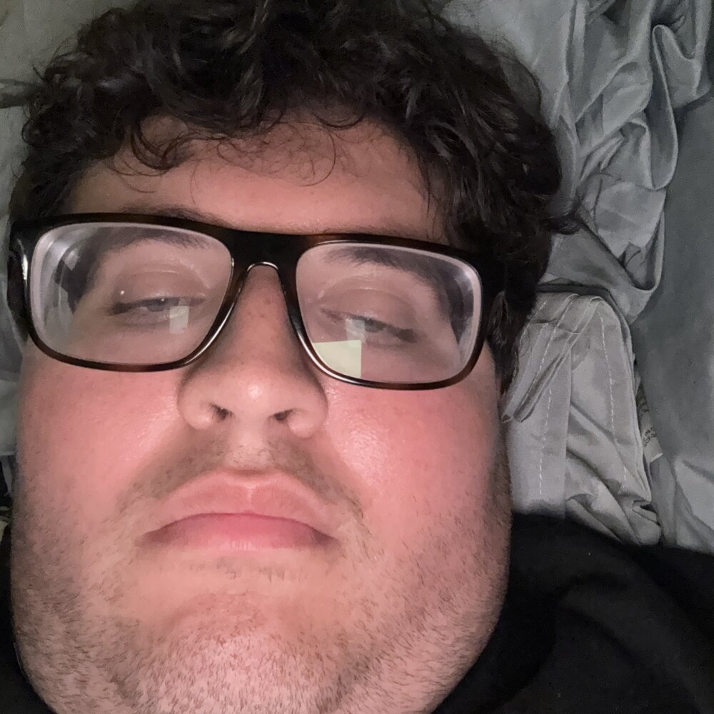 masturbatingman200