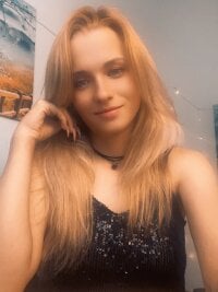PeppyMia's webcam live show