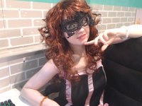 MollyCharming's Offline Chat Room