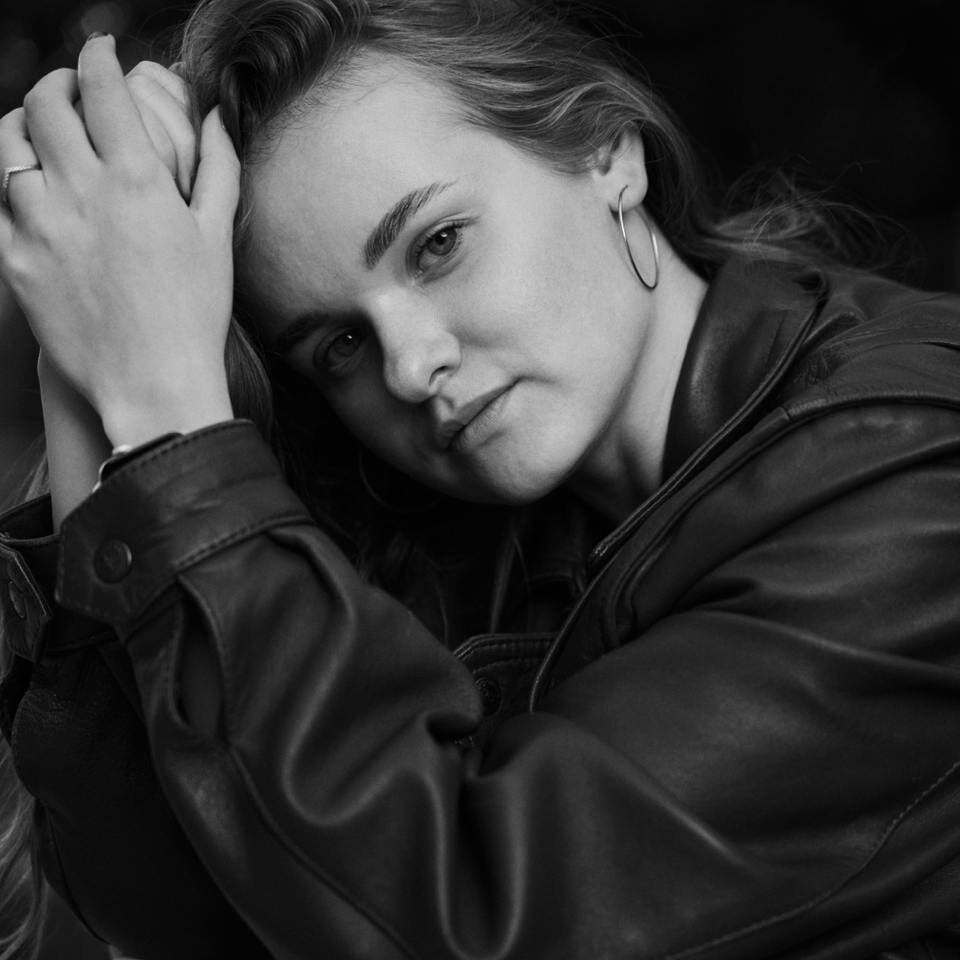 watchgirlcam.com oraleehollimon livesex profile in probably-in-space cams