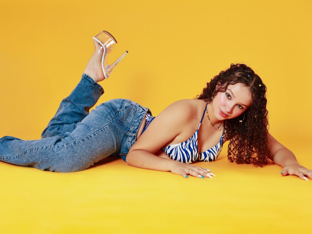 LucyLovelyy profile