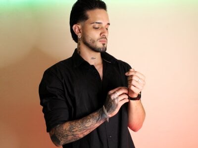 Bastian_Lane_ Male Massage Free Webcam Strip