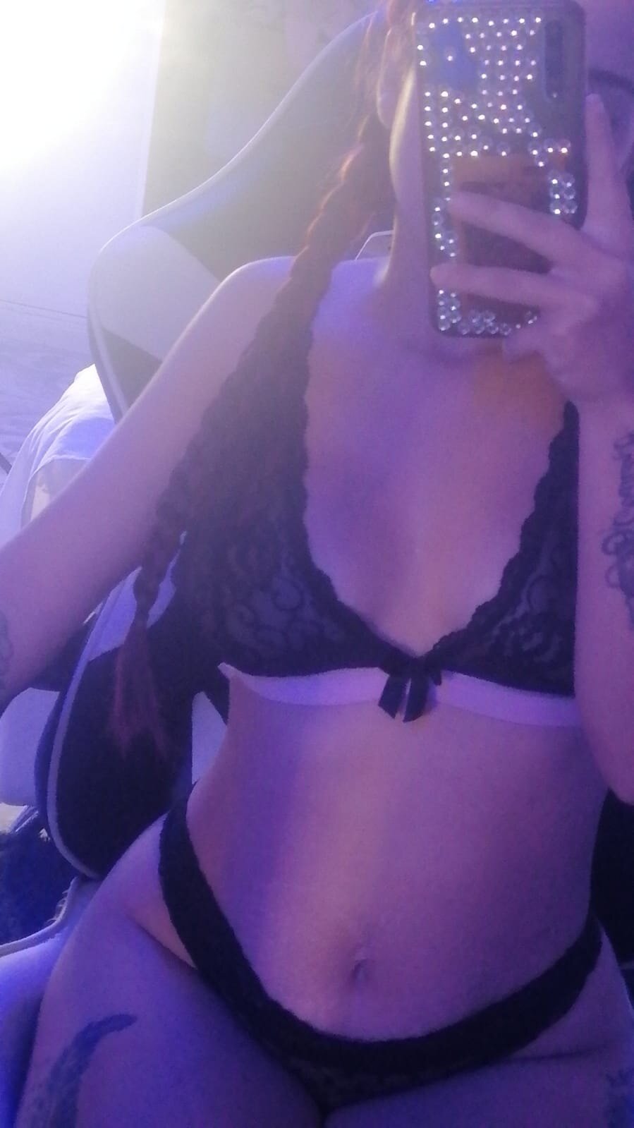 Bellaa_Lovee