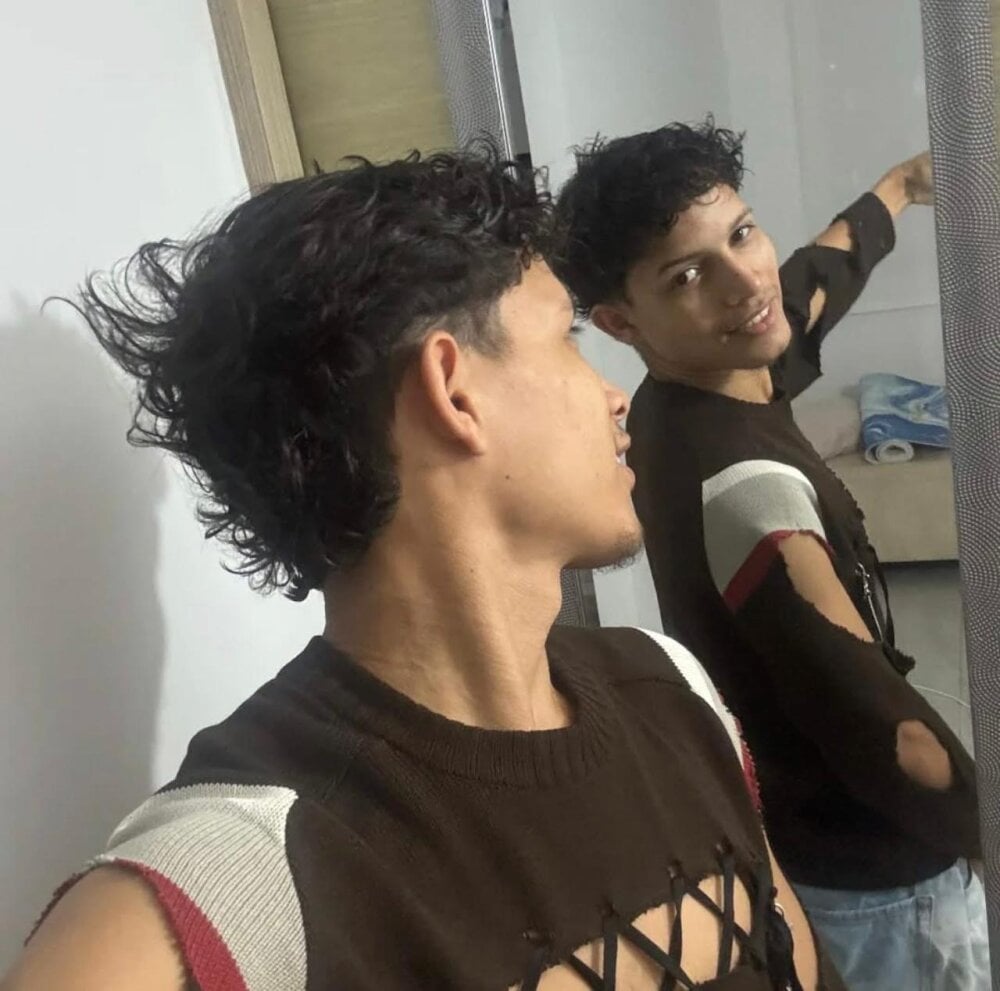 andress20_ from stripchat
