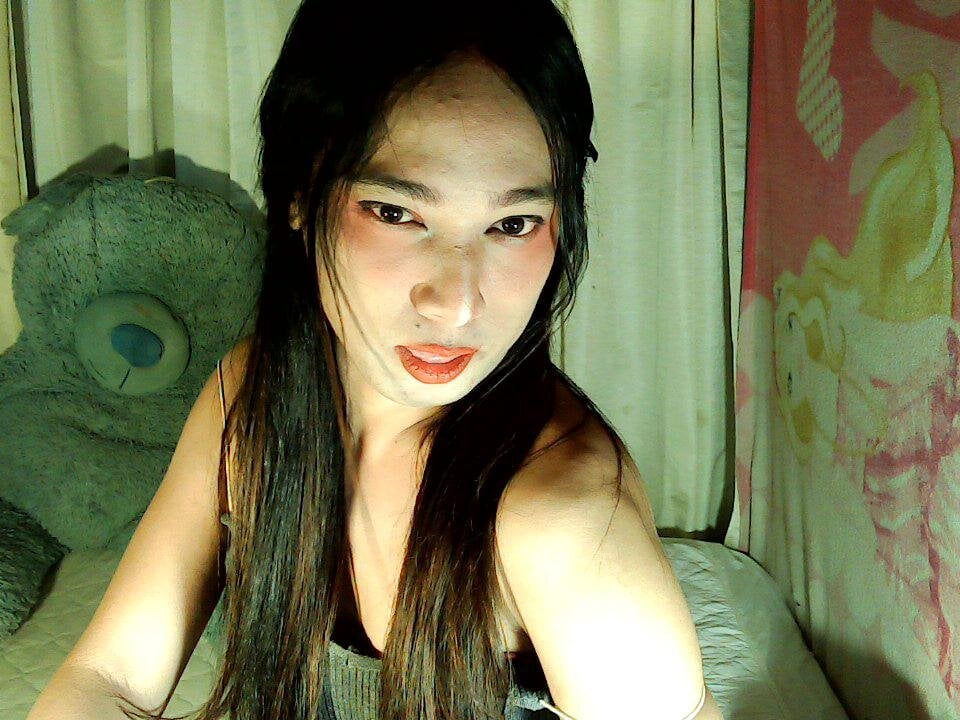 AngelaDivaa