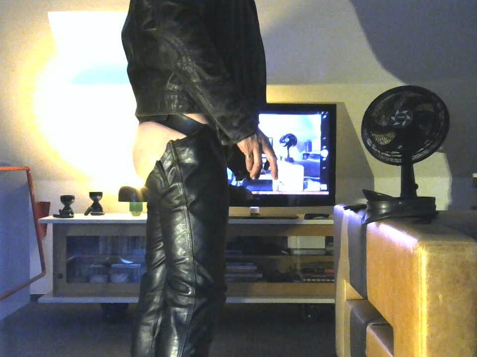 แชท XXX ออ  ฟไลน์ของ rodrigotof2000