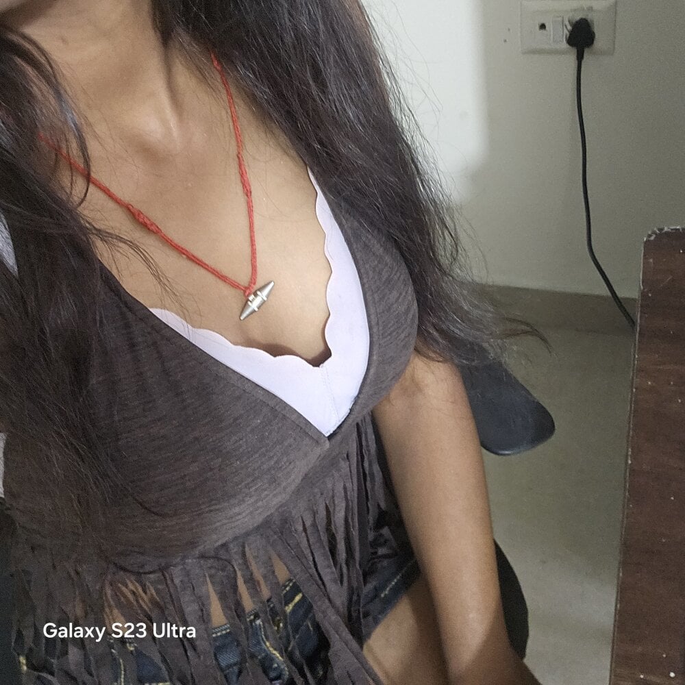 Innocent_Girll profile