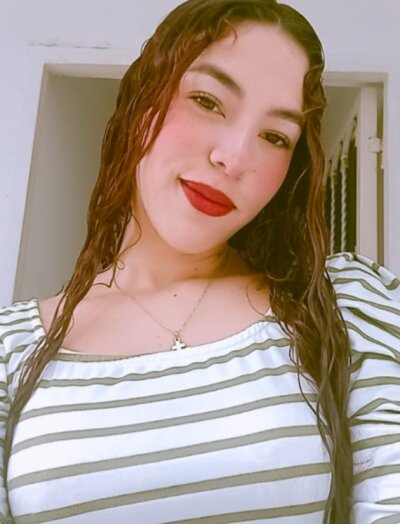 HannaOllin Live Cam on StripChat and RICams