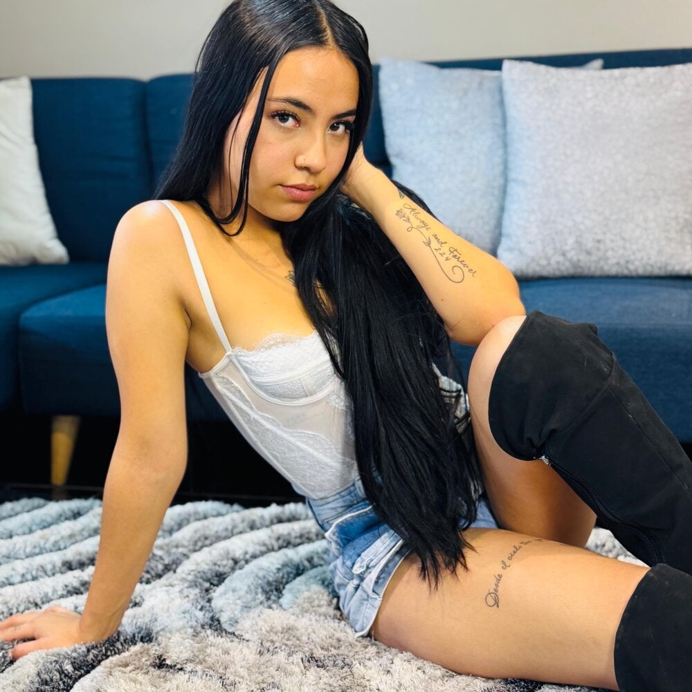 SiennaWestt profile