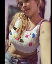 Naomi_horny_latin23