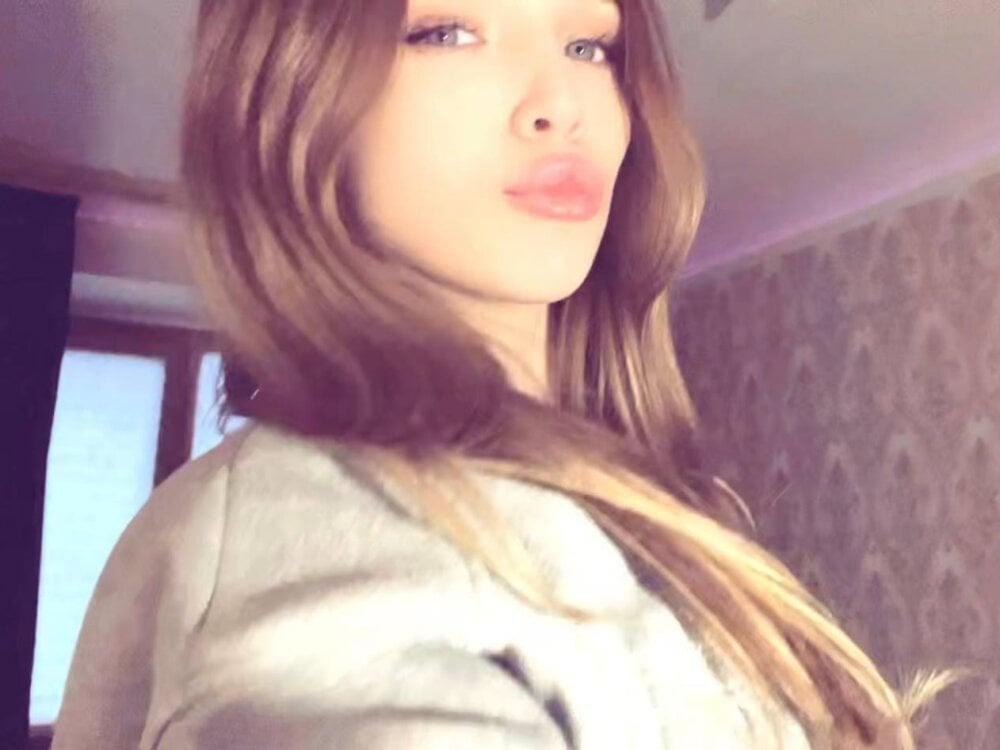 sexcam3d.net sin1x_ livesex profile in in-your-bed-and-your-heart cams