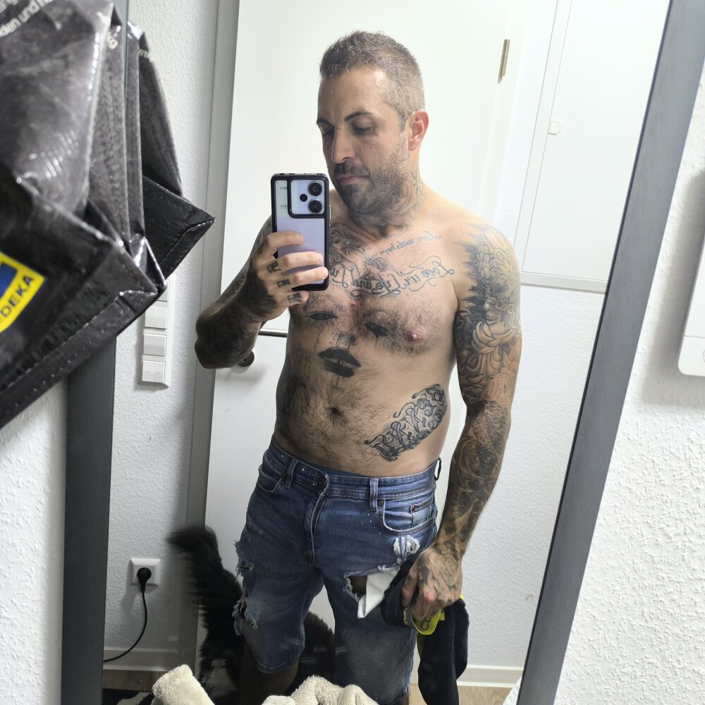 bennygerne91 from stripchat
