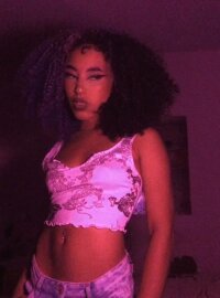 Ayra_mazze's Offline XXX Chat