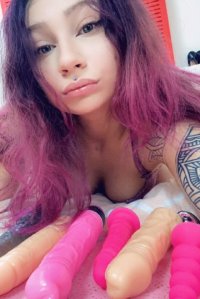 Caramel2x's Offline XXX Chat
