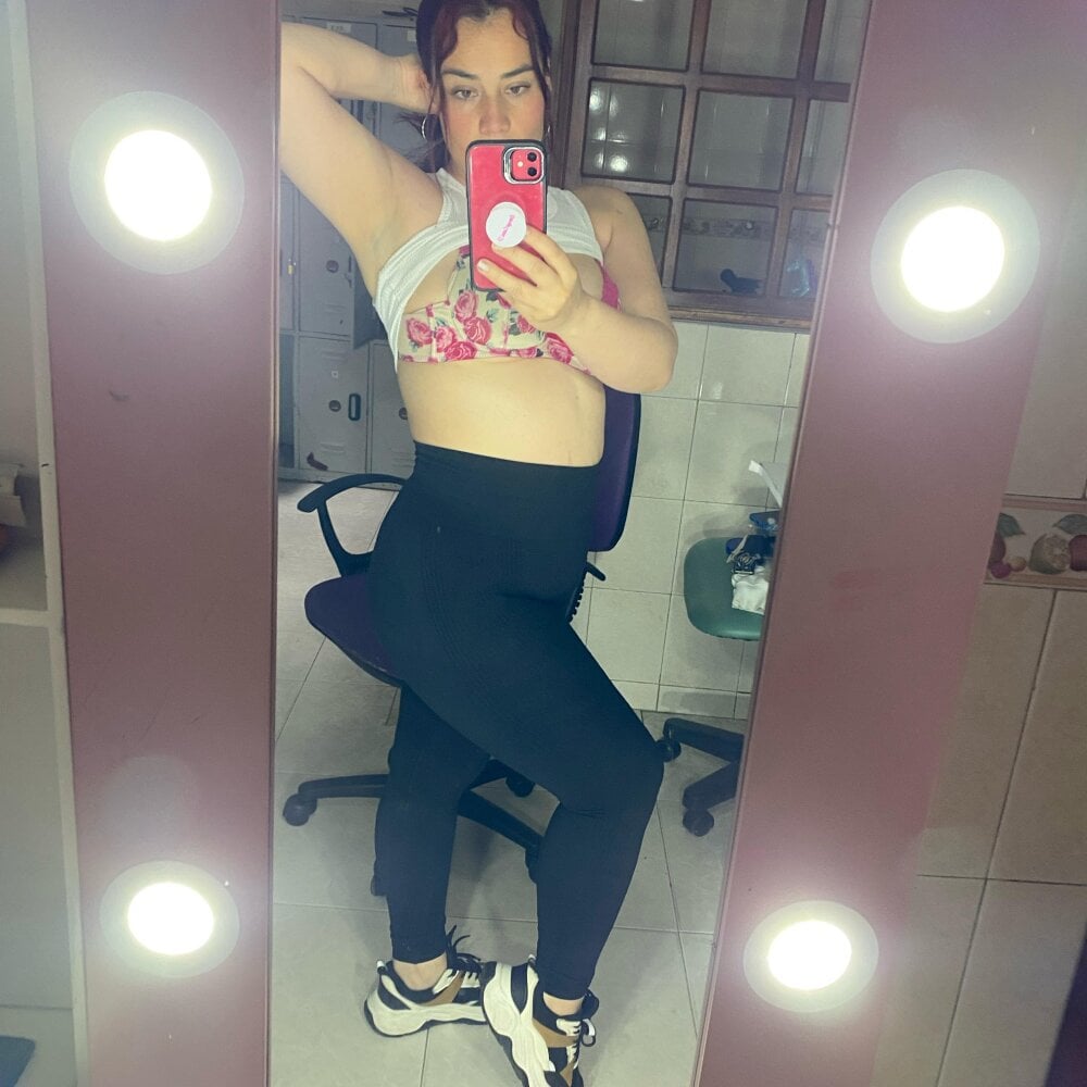 Paula_Scort profile