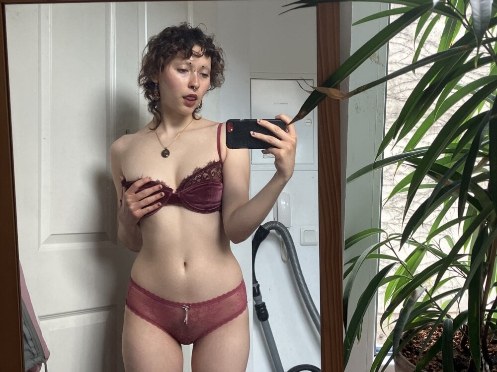 mistresslomii profile
