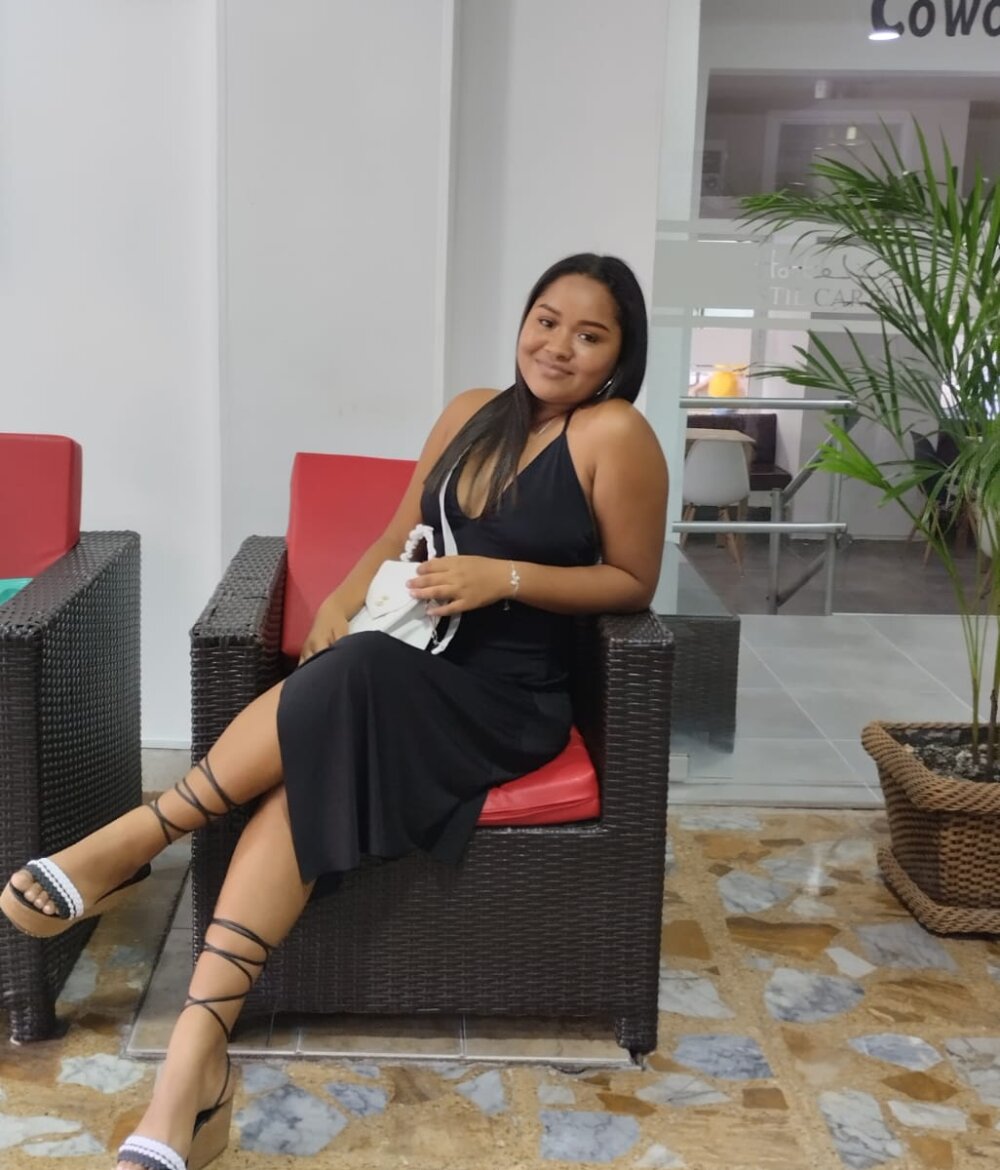mia_solis_ profile