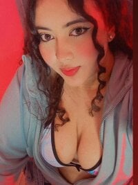 Isabella_collins69's webcam live show