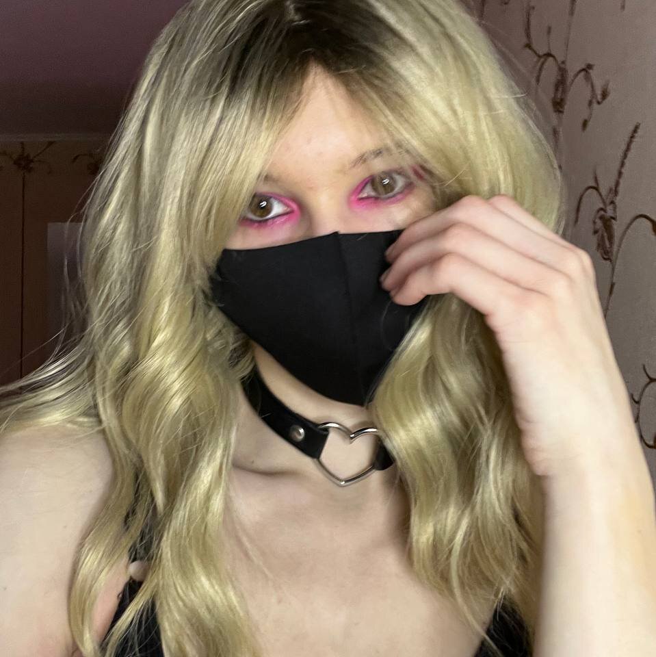_Vendetta_'s Offline Chat Room