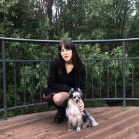MaeTaylor's Offline Chat Room