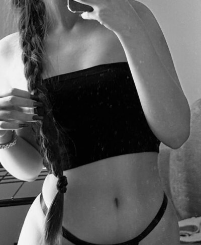 dea_bless7 from stripchat