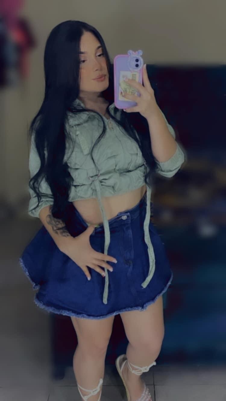 Emily_carrasco