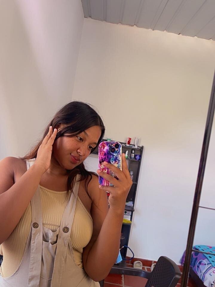 Yulianafox's most recent online preview