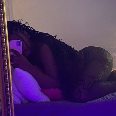CamiEstrada - Stripchat Teen Lovense Best Boy 