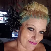 Cantgetenuff76's Offline XXX Chat