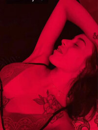 mandylovexxx's Offline Chat Room