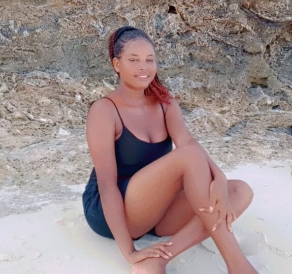 busty_cino