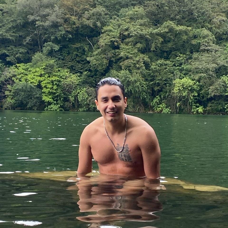 Bernymanstrong profile