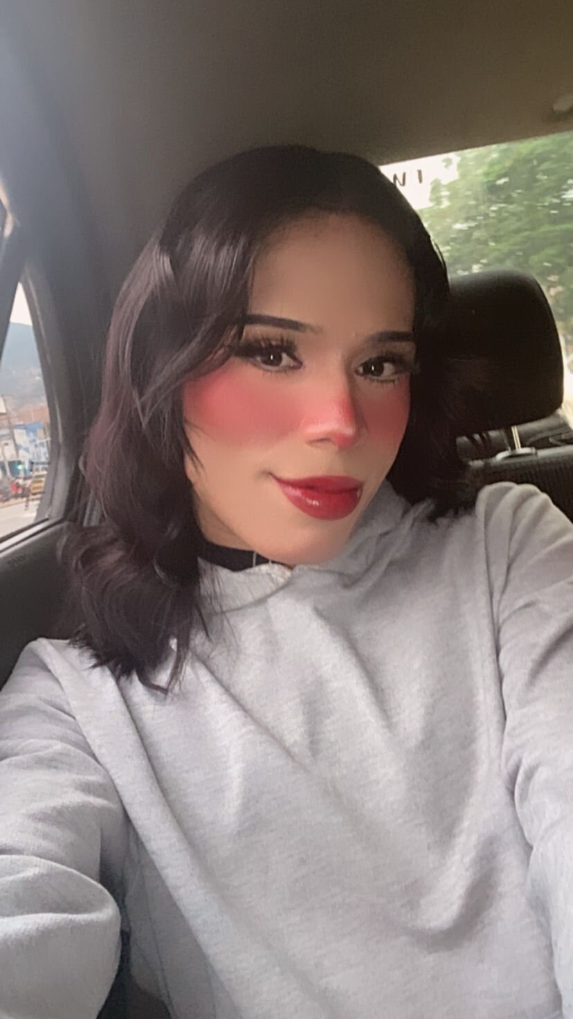 AngelHotts_