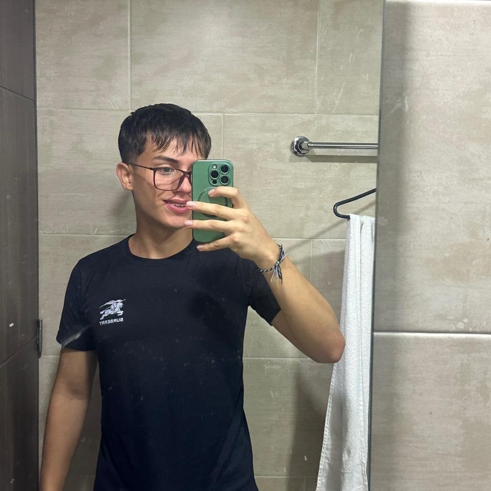 EVAN_TAY live XXX chat