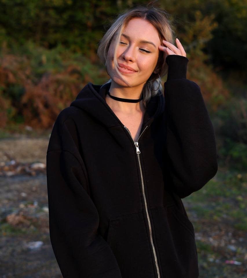 Linda_Grace profile