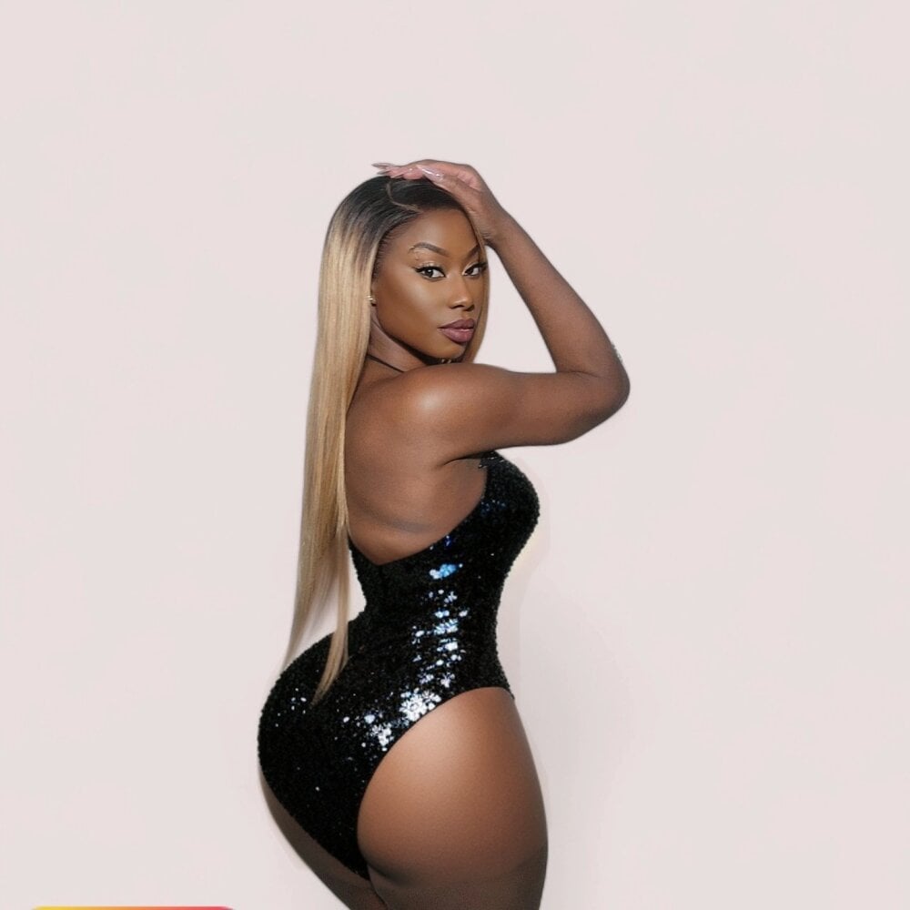 chocolatefantasyxxox's Offline XXX Chat