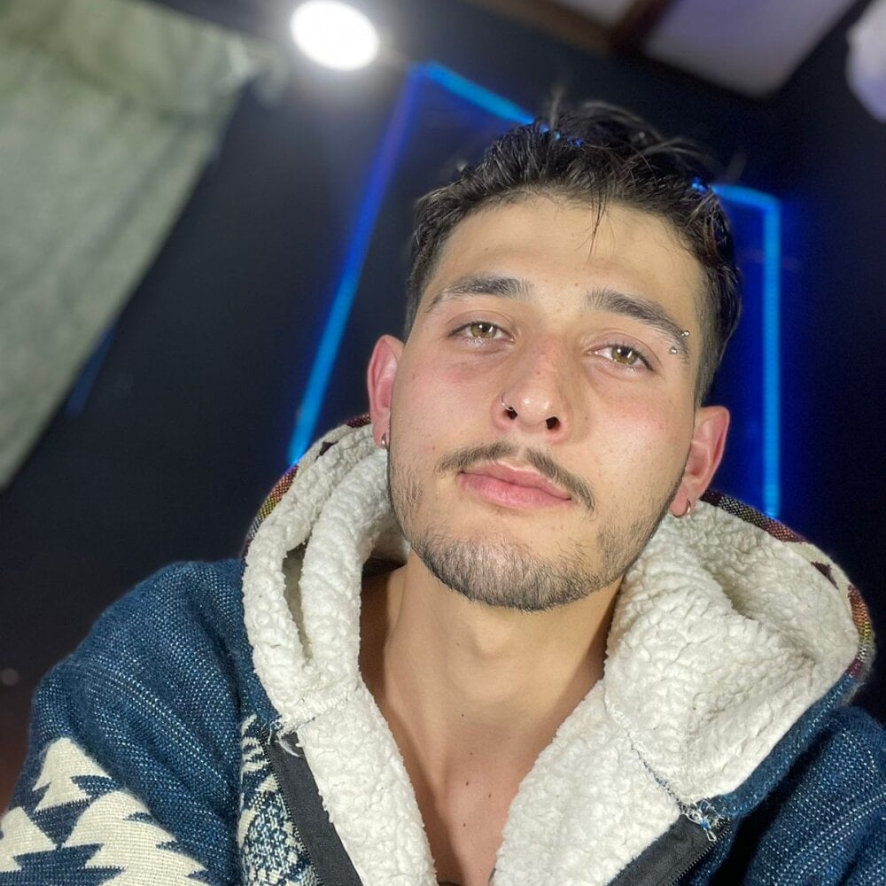 alejo__323__