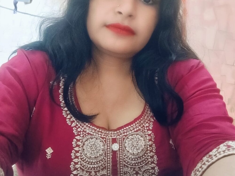 Love-pari55's Offline XXX Chat