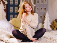 KarolinaMiles' Offline Chat Room