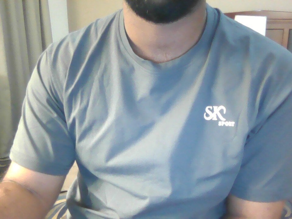 frank3232_'s Offline XXX Chat