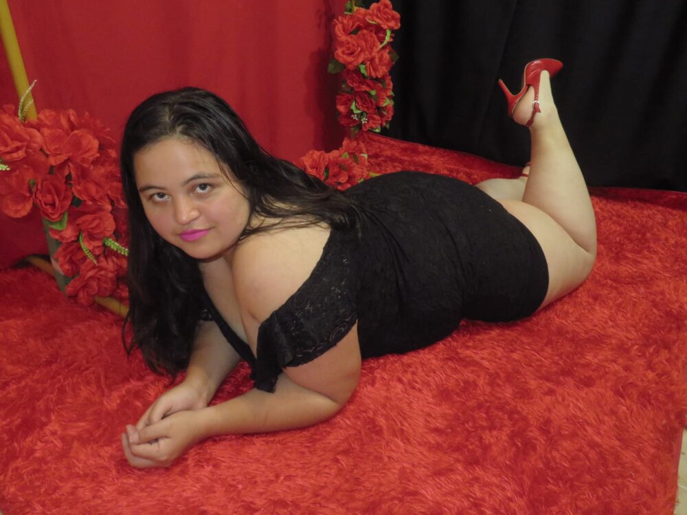 MedusaLatin's Offline Chat Room