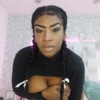 britany_cloe's Offline Chat Room