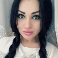 NikoleDoll's Offline Chat Room