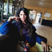 grettamettali's Offline Chat Room