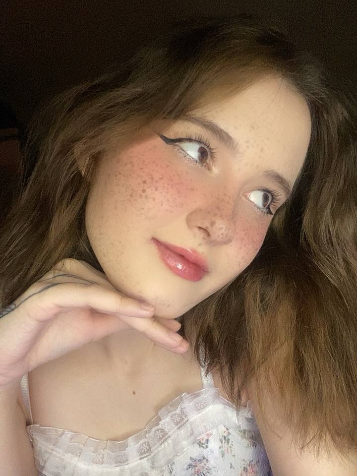 Emma-l 📴 free sex cam