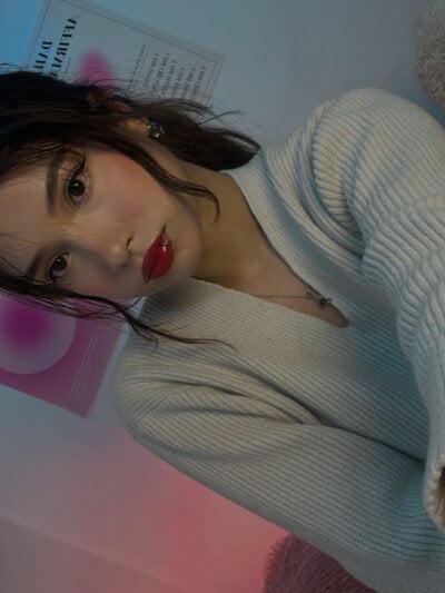 Im_yoursBb on StripChat