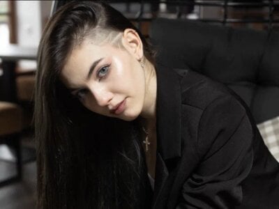 Ilona_musk - Stripchat Girl 