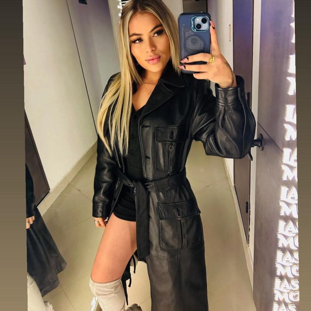 pornos.live cutemeganxxx livesex profile in ssa cams