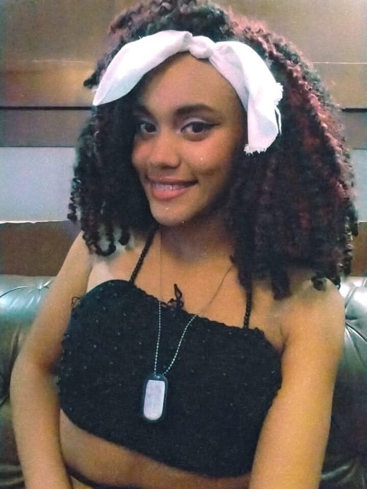 NahommyBrown profile